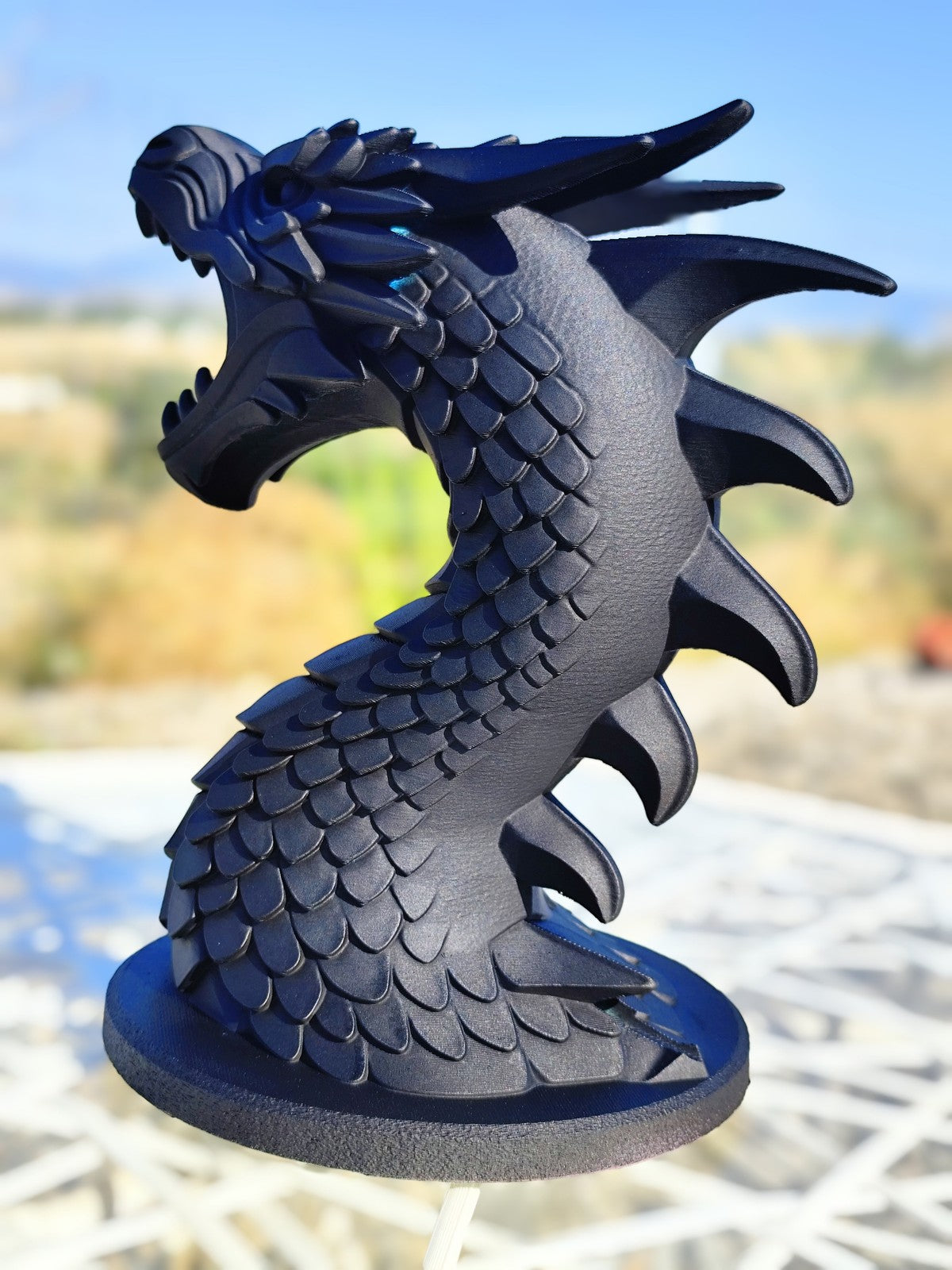 Dragon’s Breath Lamp & Statue – Fire Breathing Fantasy Dragon Light or Gothic De