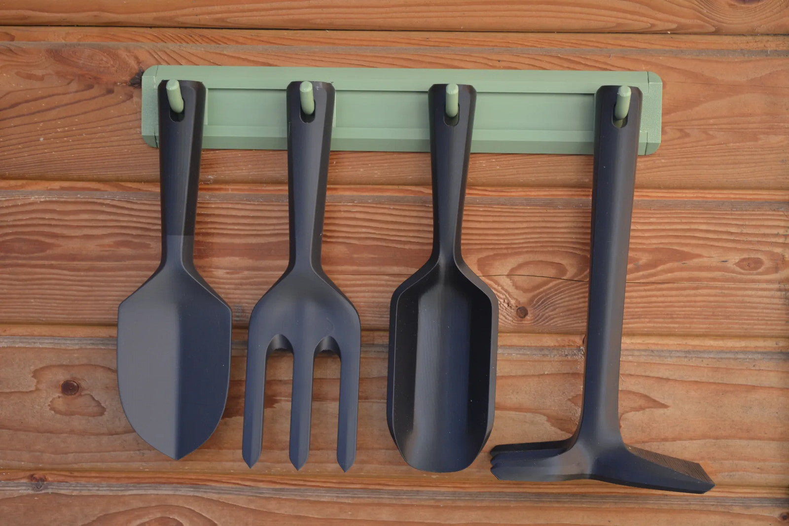 Gardening Tool Wall Mount – Organiser for Shed, Balcony, or Garden