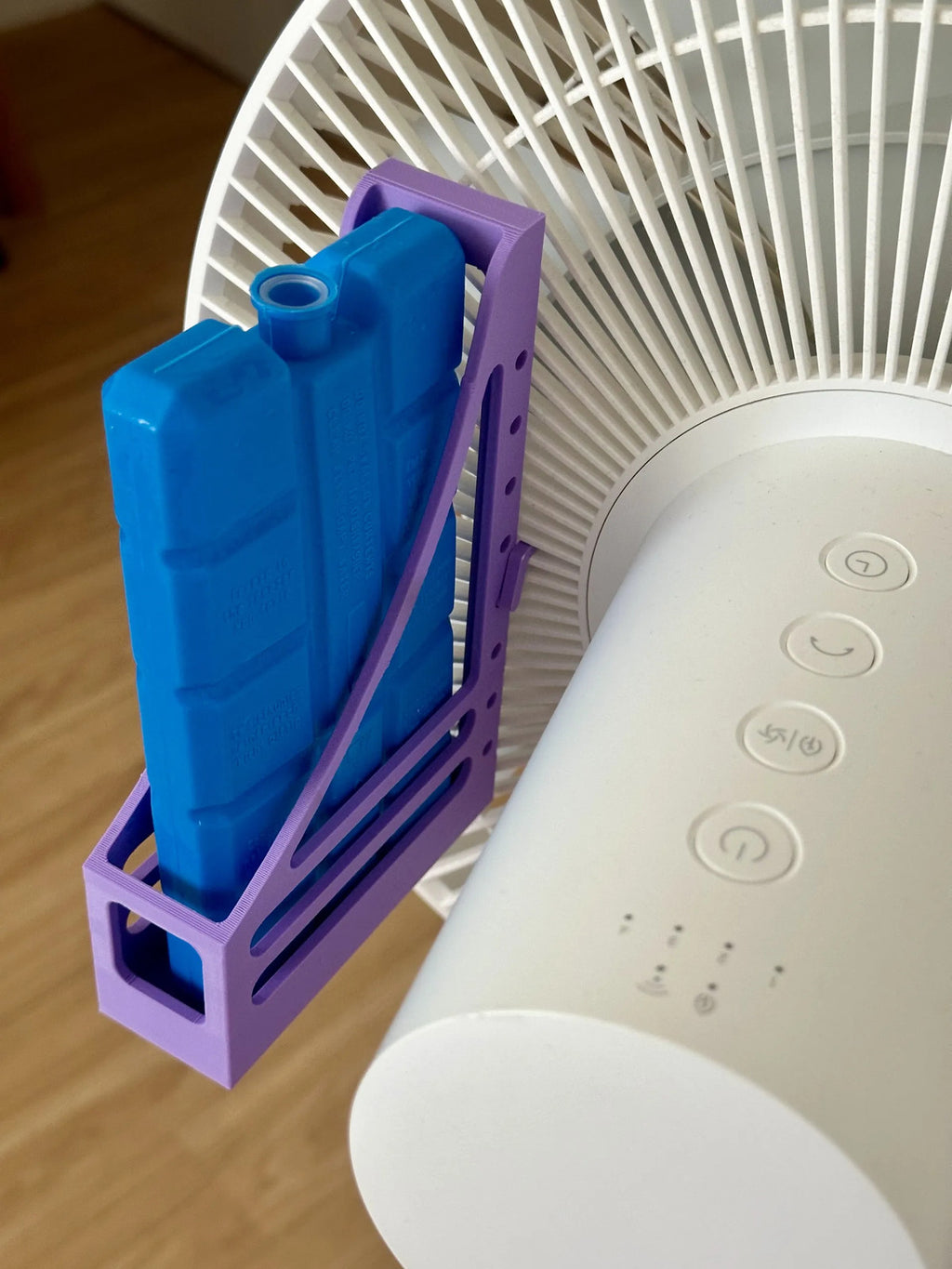 Fan Cooler Holder – Clip-On Ice Block Mount for Fans